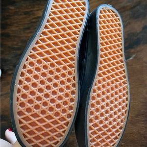 Black vans